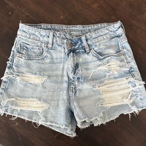 American Eagle Light Blue Ripped Mom Shorts size 4